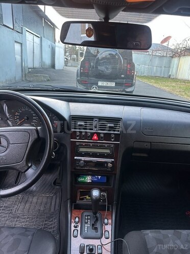 Mercedes C 200 1998, 214,000 km - 2.0 l - Zaqatala