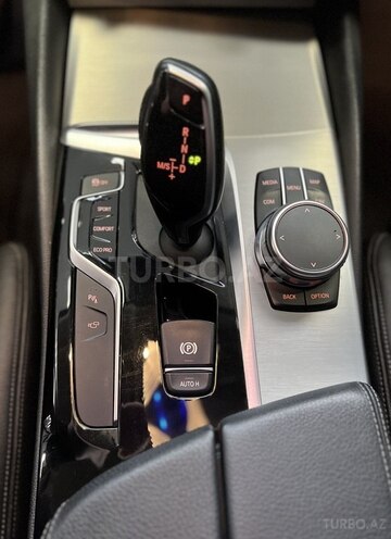 BMW 520d-16