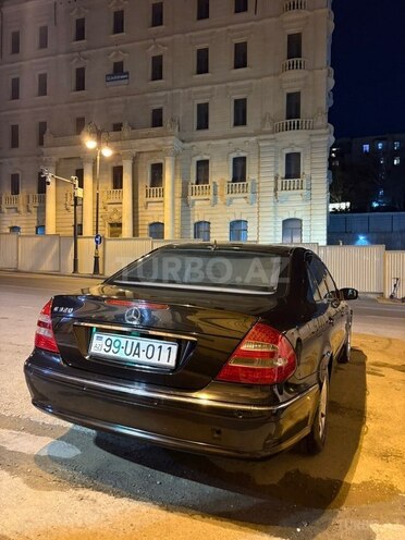 Mercedes E 320 2004, 259,000 km - 3.2 l - Bakı