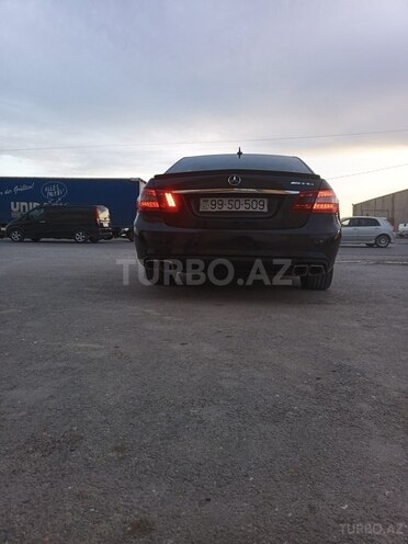 Mercedes E 220-6
