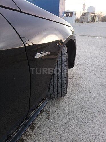 Mercedes E 220-12