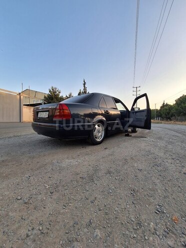 Mercedes C 200 1995, 500,000 km - 2.0 l - Bakı
