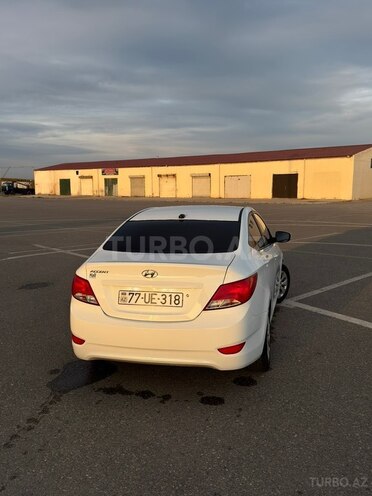 Hyundai Accent 2015, 225,308 km - 1.6 l - Bakı