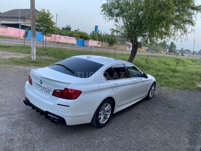BMW 528-11