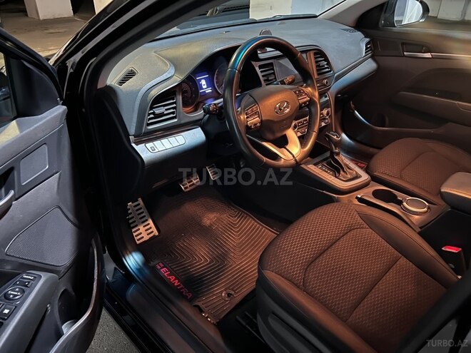 Hyundai Elantra 2019, 144,000 km - 2.0 l - Bakı
