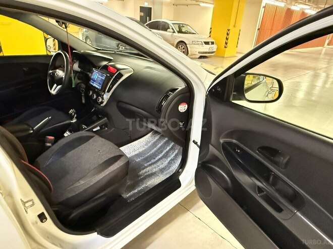Kia  2010, 307,010 km - 1.6 l - Gəncə