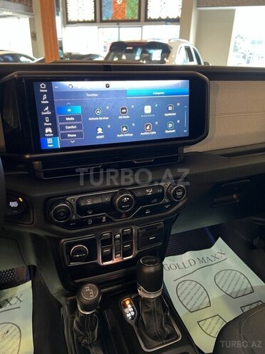 Jeep Wrangler-10