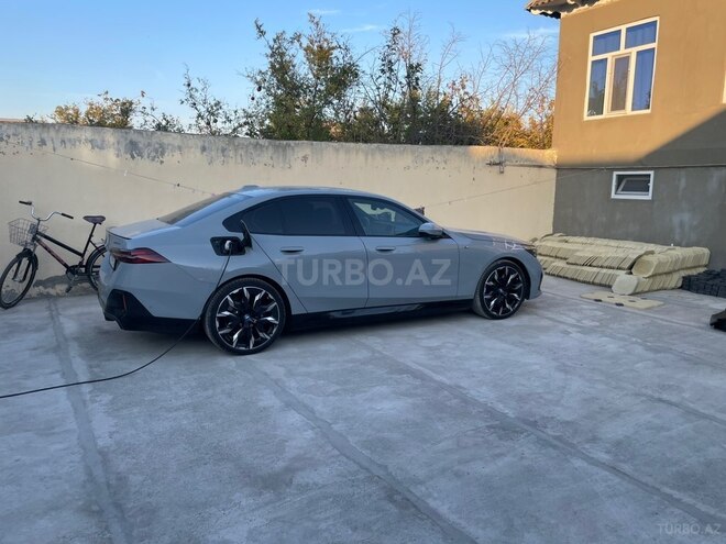 BMW i5 2023, 6,500 km - 0.0 l - Bakı