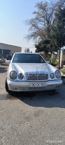 Mercedes E 220 1996, 550,000 km - 2.2 l - Sumqayıt