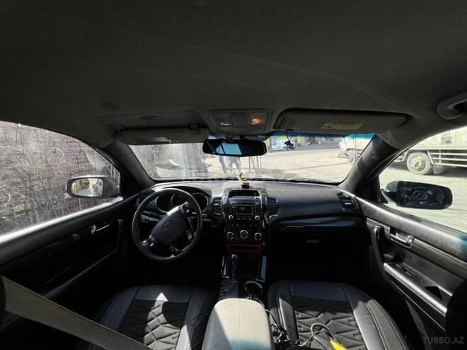 Kia Sorento-3