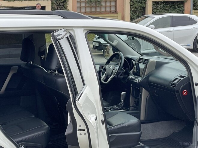 Toyota Land Cruiser Prado 2012, 120,800 km - 2.7 l - Bakı