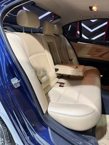 BMW 528-25