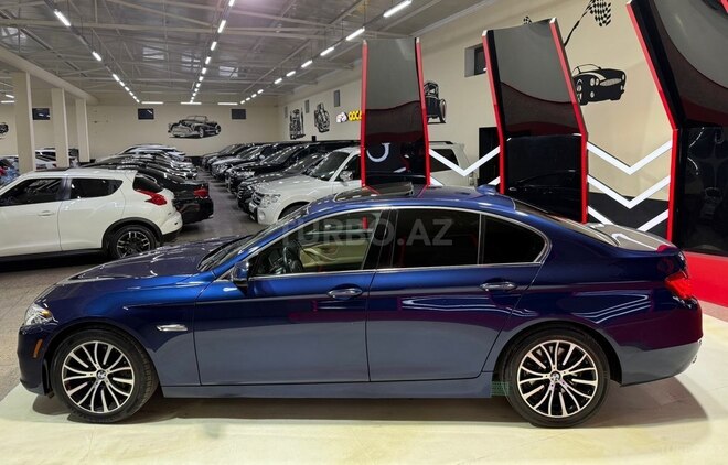 BMW 528-7