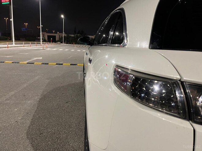 Infiniti FX35-8
