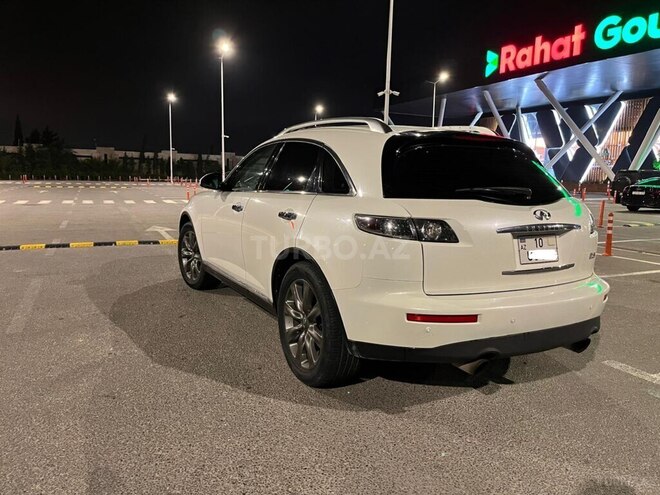 Infiniti FX35-6
