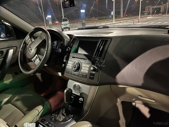 Infiniti FX35-9