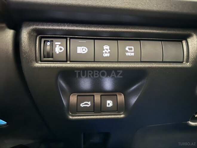 Toyota Camry-20