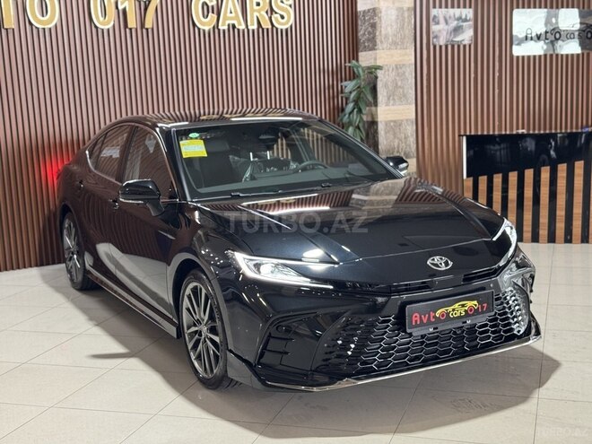 Toyota Camry-3