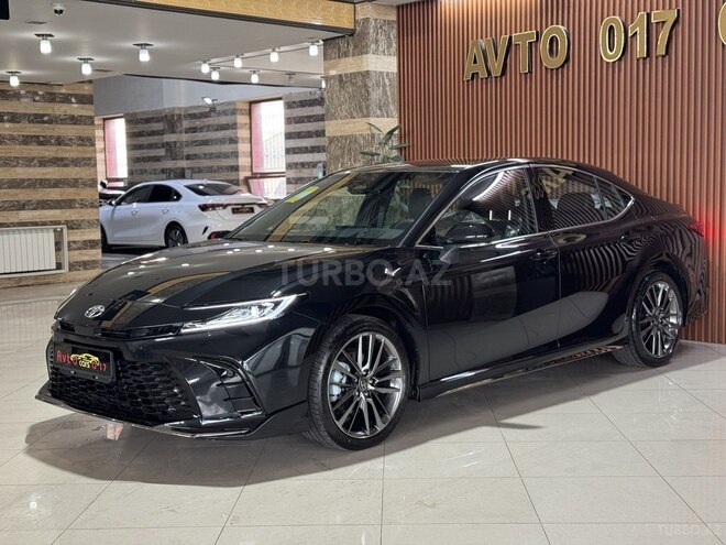 Toyota Camry-7