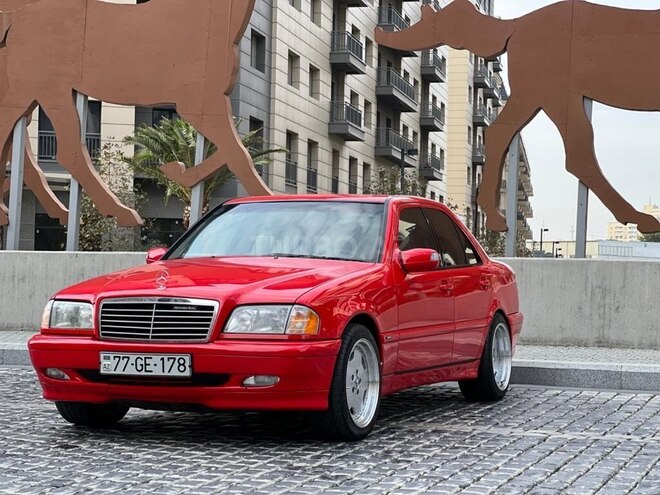Mercedes C 230 2000, 330,000 km - 2.3 л - Bakı