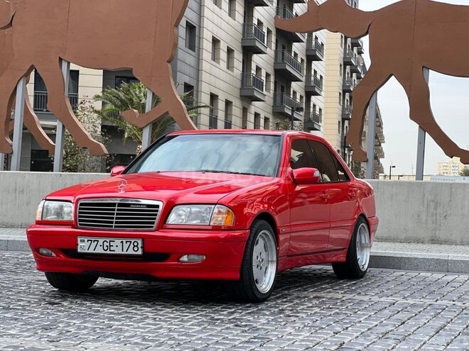 Mercedes C 230 2000, 330,000 km - 2.3 л - Bakı