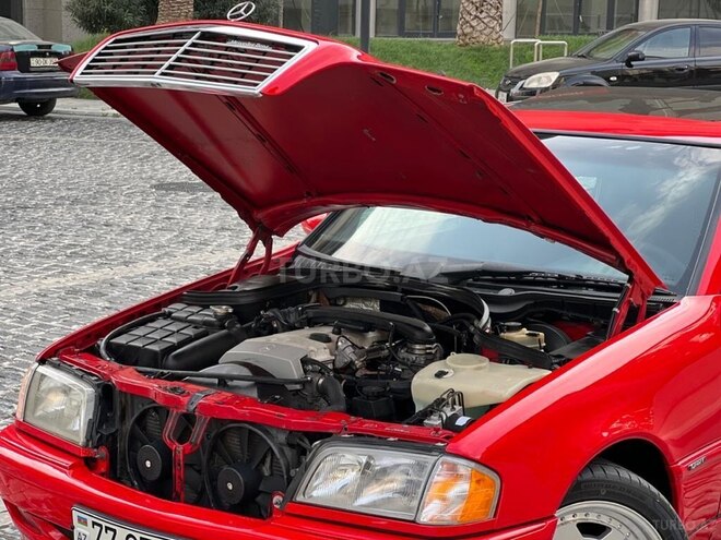 Mercedes C 230 2000, 330,000 km - 2.3 л - Bakı