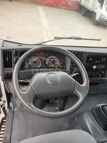 Isuzu NPR 75 K-7