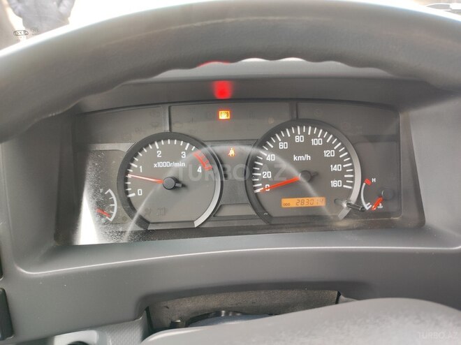 Isuzu NPR 75 K-6