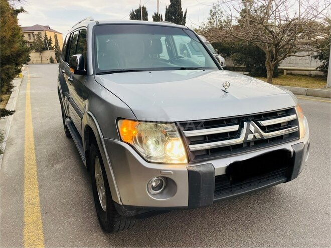 Mitsubishi Pajero 2007, 234,559 km - 3.0 л - Bakı
