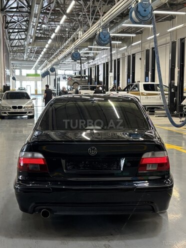 BMW 528 2000, 380,000 km - 2.8 л - Bakı