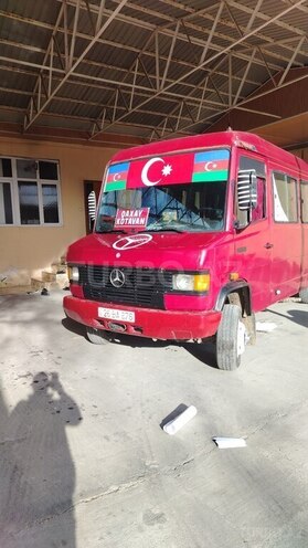 Mercedes 609 D-1