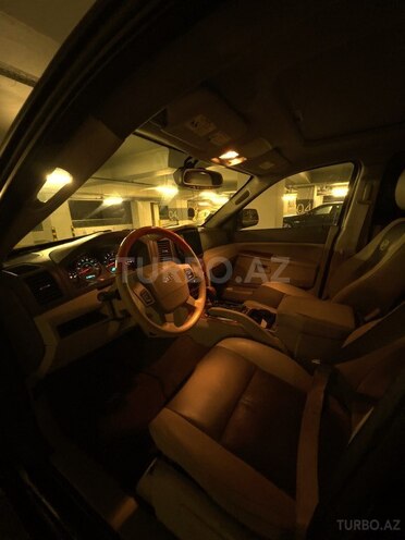 Jeep Grand Cherokee-10