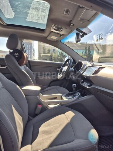Kia Sportage 2011, 172,200 km - 2.0 l - Bakı