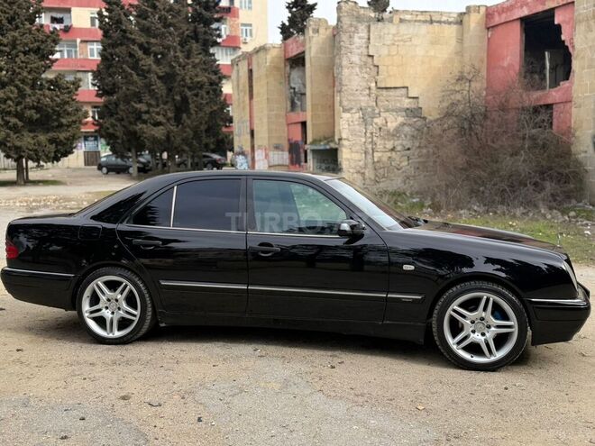 Mercedes E 200 1998, 390,000 km - 2.0 l - Bakı