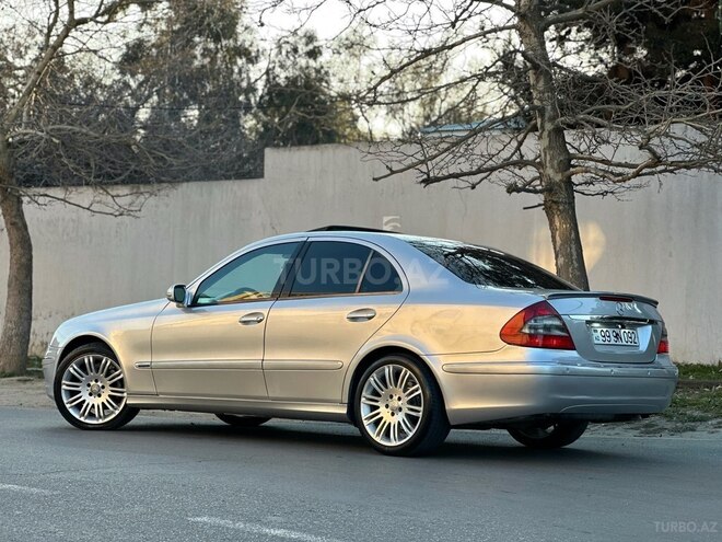 Mercedes E 240 2002, 285,250 km - 2.6 l - Bakı