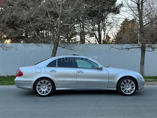 Mercedes E 240 2002, 285,250 km - 2.6 l - Bakı