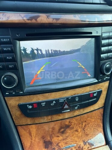 Mercedes E 240 2002, 285,250 km - 2.6 l - Bakı