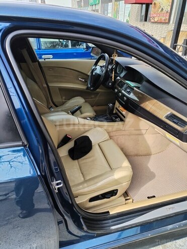 BMW 530 2004, 374,500 km - 3.0 l - Zaqatala
