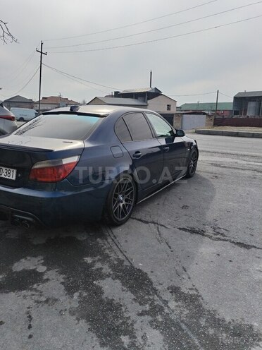 BMW 530 2004, 374,500 km - 3.0 l - Zaqatala