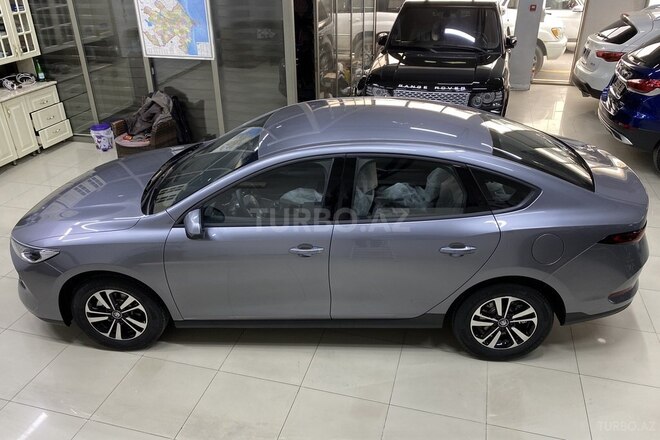 BYD Qin Plus-8