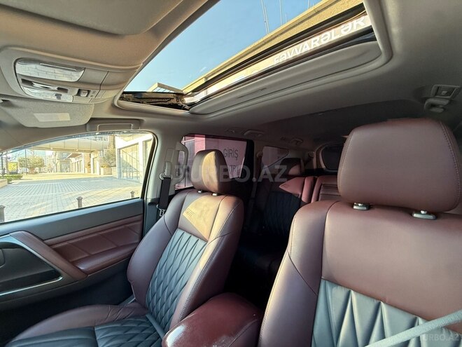 Mitsubishi Pajero Sport-13