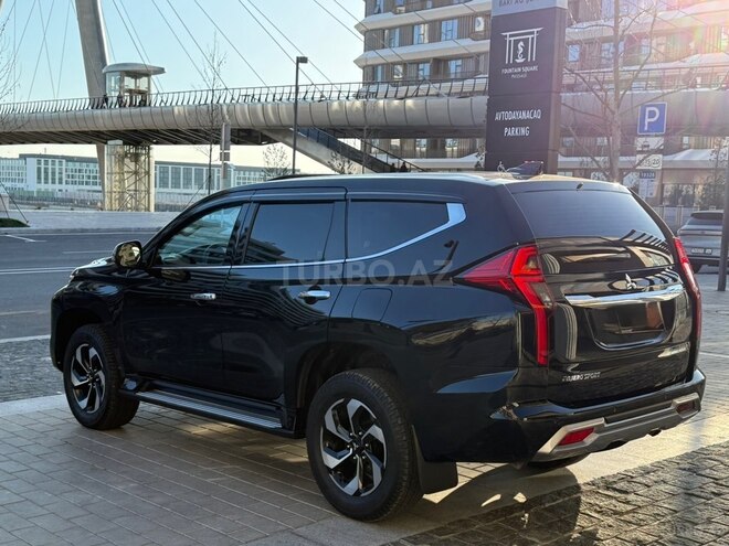 Mitsubishi Pajero Sport-6