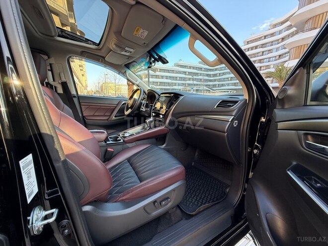 Mitsubishi Pajero Sport-10