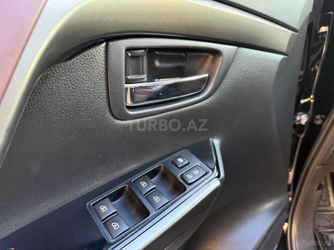 Mitsubishi Pajero Sport-17