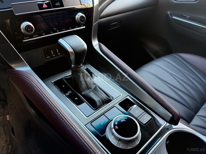 Mitsubishi Pajero Sport-15