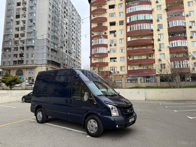 Ford Transit 2010, 185,000 km - 3.2 l - Bakı