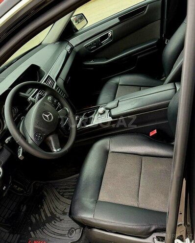 Mercedes E 300 2010, 183,858 km - 3.5 l - Masallı