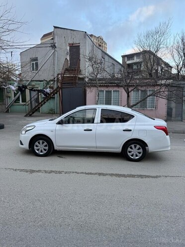 Nissan Sunny 2015, 183,000 km - 1.5 л - Bakı