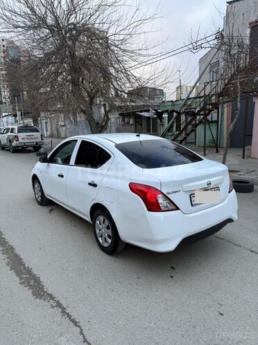 Nissan Sunny 2015, 183,000 km - 1.5 л - Bakı