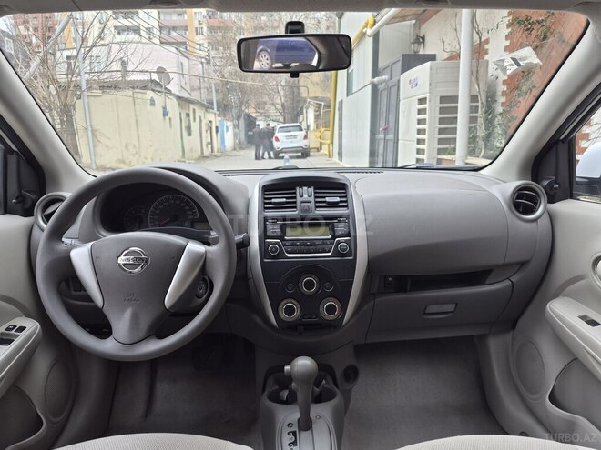 Nissan Sunny 2015, 183,000 km - 1.5 л - Bakı